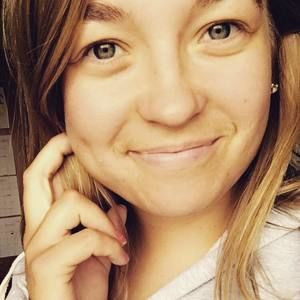 Meet your Posher, Corinne